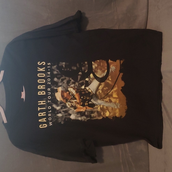 Hanes Other - Garth Brooks Concert Shirt